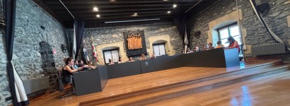 Foruen Abolizioaren-Alkateen Mugimenduaren eta “Azterketak Euskaraz”en sostengu-mozioak aho batez onartu dira